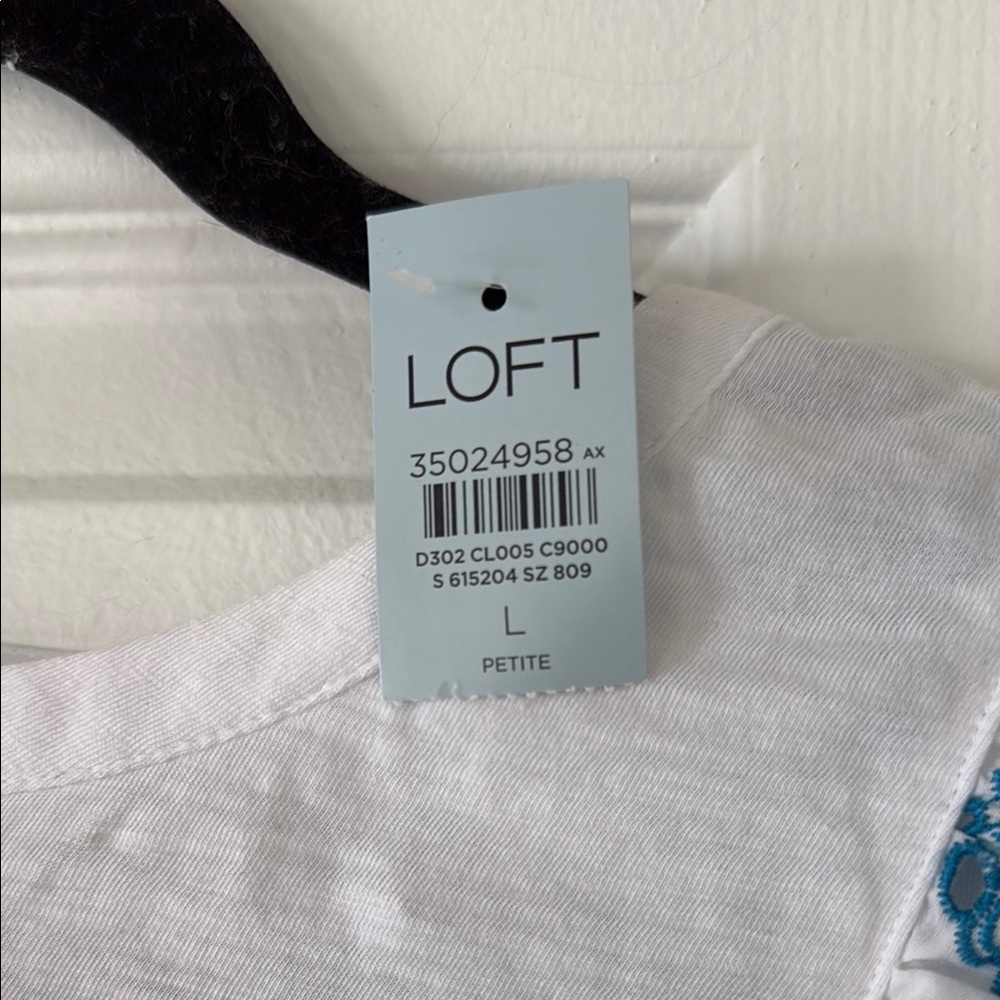 LOFT Embroidered Top - Picture 4 of 6